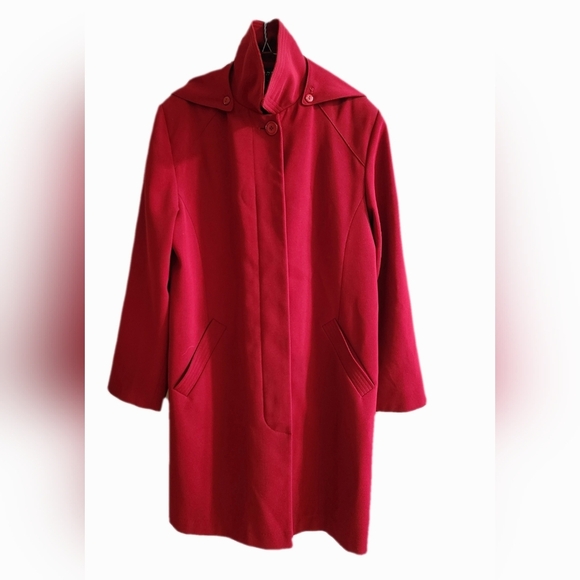 Fen-nelli Women's Coat Red with Removable Hood Size M (7-8), Button-up Closure - Picture 1 of 10